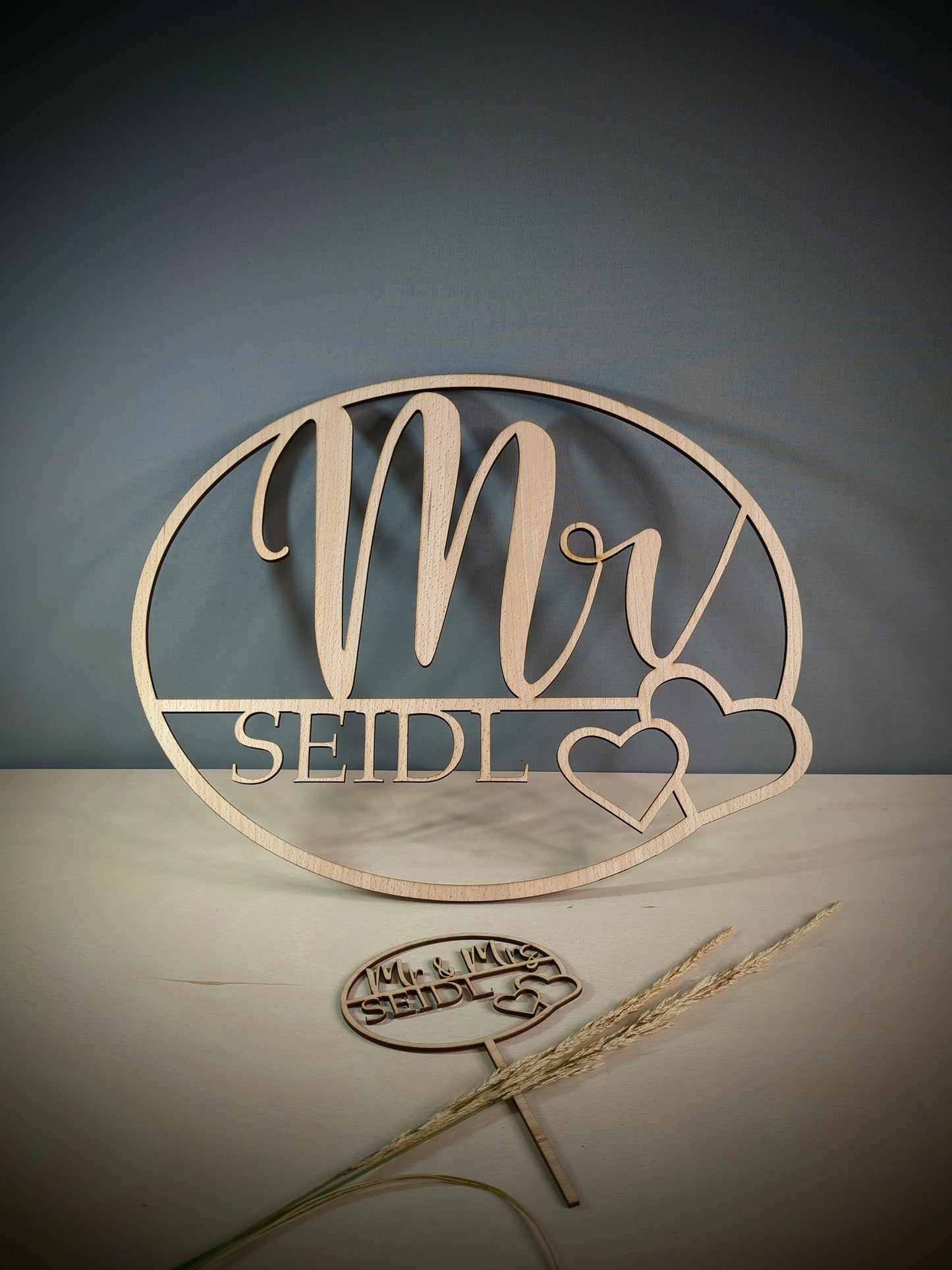 Mr & Mrs Stuhlschild für Hochzeit - Die Bildschneiderei