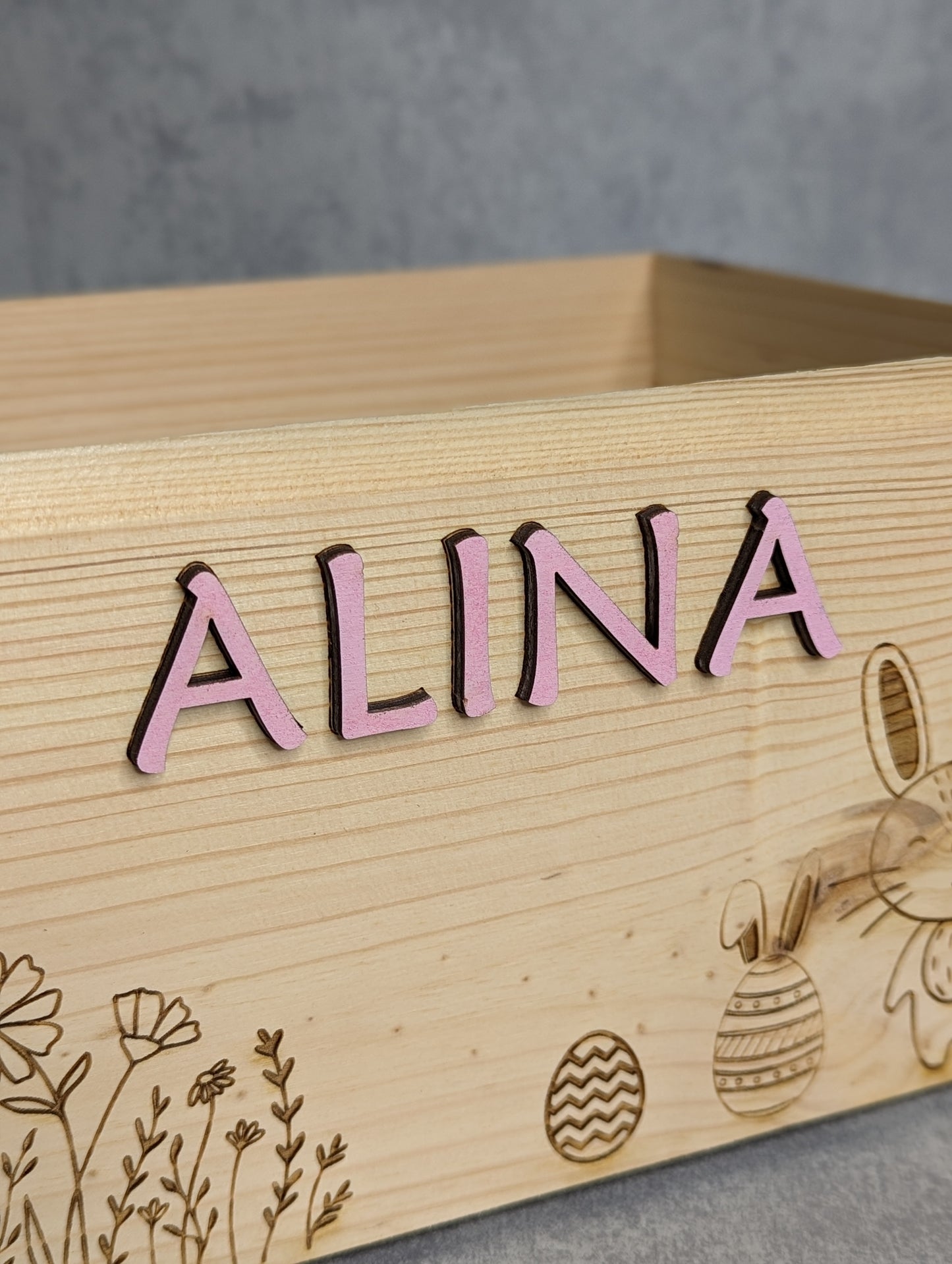 Personalisiertes Osternest aus Holz - Nachhaltige Osterdeko für Kinder - Die Bildschneiderei