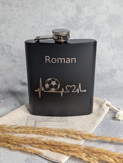 Personalisierter Flachmann Fußball - verschiedene Motive - Die Bildschneiderei