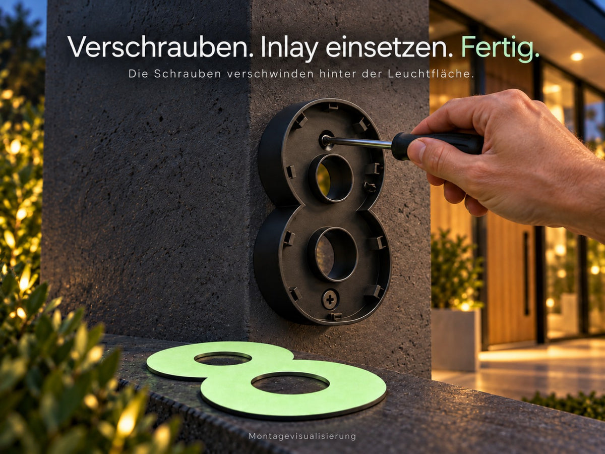 Montagevisualisierung: Hausnummer verschrauben und Inlay einsetzen