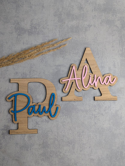 Personalisierte Holz-Namensschilder – Buchstaben mit Schriftzug - Die Bildschneiderei