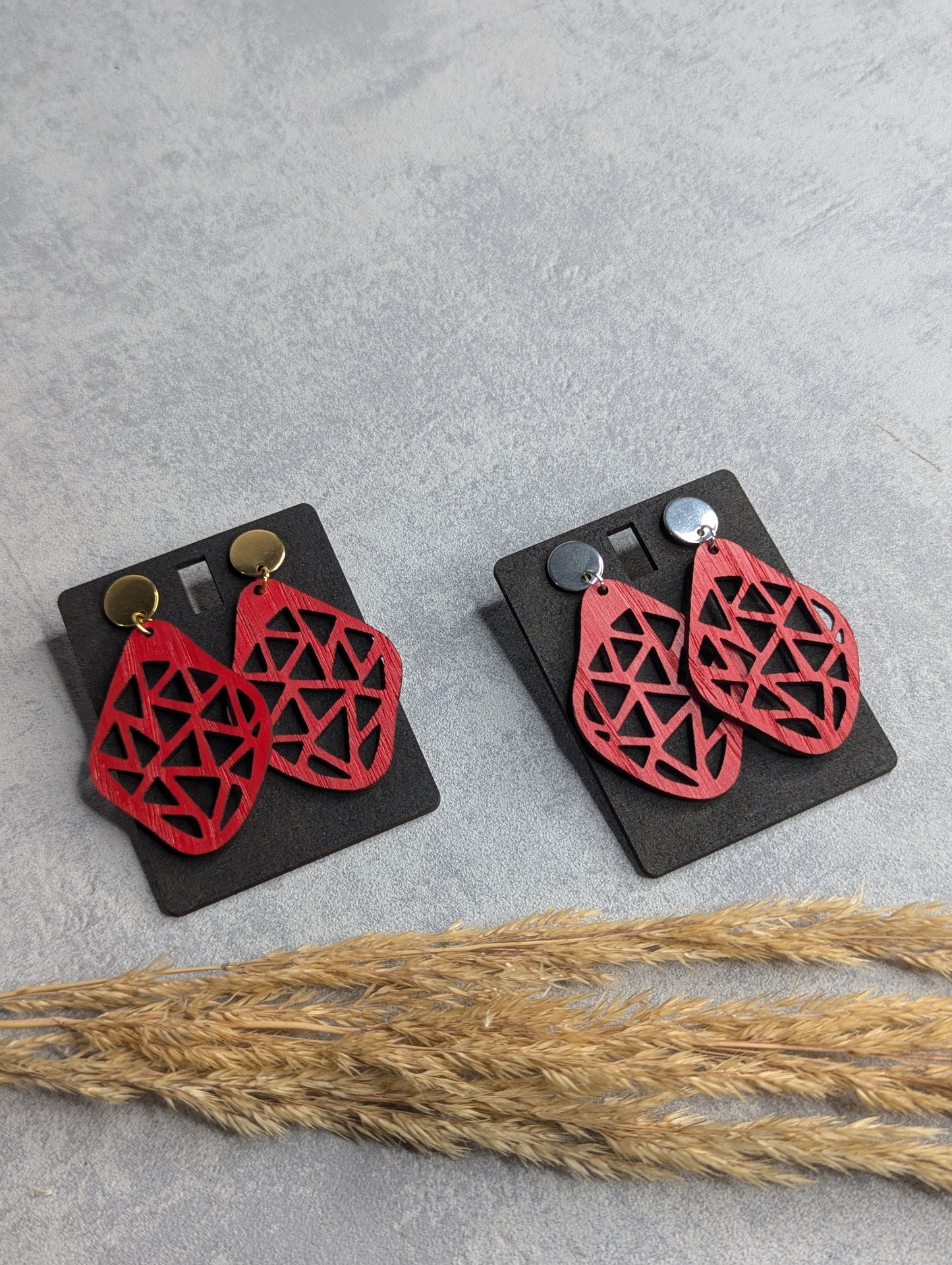 Ohrringe Raute Eichenholz Rot